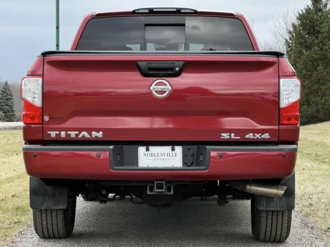 More photos of 2017 Nissan Titan SL at Noblesville Imports, IN