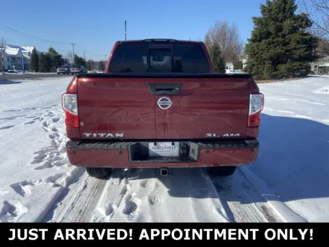More photos of 2017 Nissan Titan SL at Noblesville Imports, IN