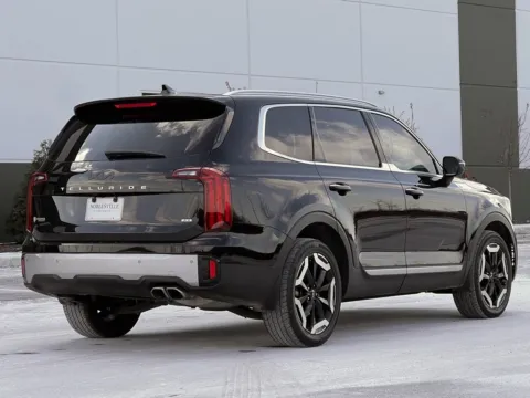 Photos of 2023 Kia Telluride S for sale in Noblesville, IN at Noblesville Imports