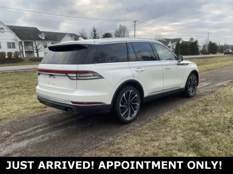 More photos of 2020 Lincoln Aviator Reserve at Noblesville Imports, IN