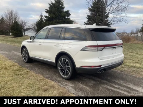 Another view of 2020 Lincoln Aviator Reserve for sale in Noblesville, IN at Noblesville Imports