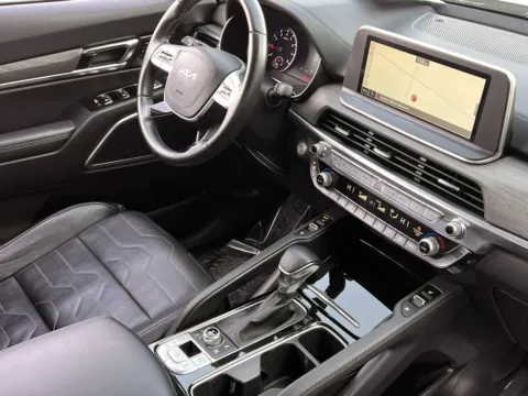 Another view of 2022 Kia Telluride SX for sale in Noblesville, IN at Noblesville Imports