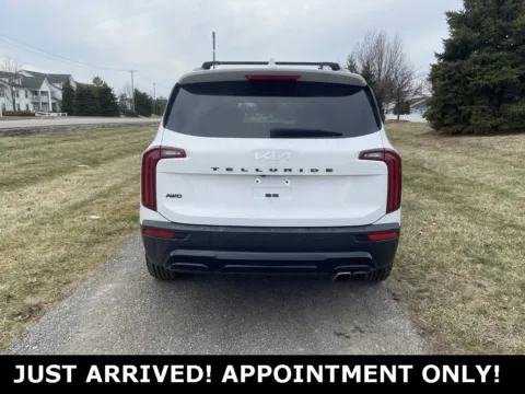 More photos of 2022 Kia Telluride SX at Noblesville Imports, IN