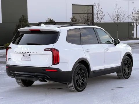 Photos of 2022 Kia Telluride SX for sale in Noblesville, IN at Noblesville Imports