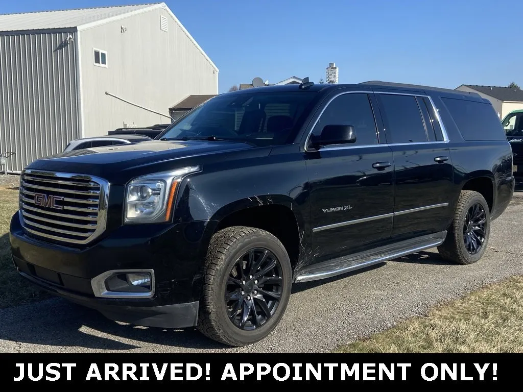 Black 2020 GMC Yukon XL SLT for sale in Noblesville, IN