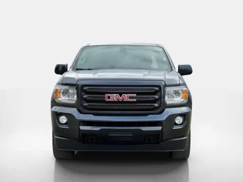 More photos of 2018 GMC Canyon 4WD All Terrain w/Cloth at Noblesville Imports, IN