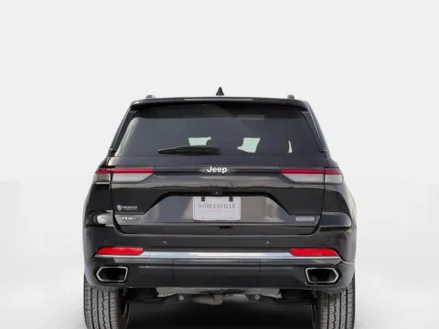 More photos of 2022 Jeep Grand Cherokee 4xe Overland at Noblesville Imports, IN