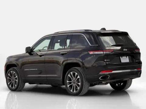 Photos of 2022 Jeep Grand Cherokee 4xe Overland for sale in Noblesville, IN at Noblesville Imports