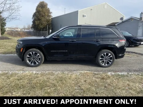 Photos of 2022 Jeep Grand Cherokee 4xe Overland for sale in Noblesville, IN at Noblesville Imports