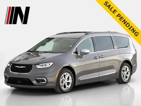Gray 2022 Chrysler Pacifica Limited for sale in Noblesville, IN