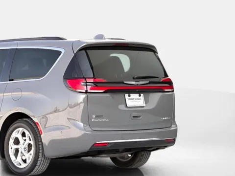 Another view of 2022 Chrysler Pacifica Limited for sale in Noblesville, IN at Noblesville Imports