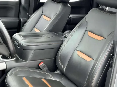 More photos of 2020 GMC Sierra 1500 AT4 at Noblesville Imports, IN