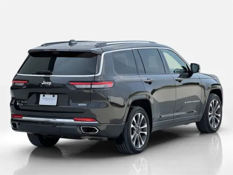 More photos of 2022 Jeep Grand Cherokee L Overland at Noblesville Imports, IN
