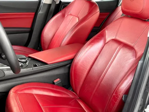 More photos of 2018 Alfa Romeo Giulia at Noblesville Imports, IN