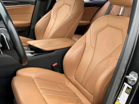 More photos of 2019 BMW 5 Series 540i xDrive at Noblesville Imports, IN