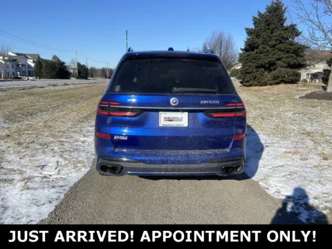 More photos of 2023 BMW X7 M60i at Noblesville Imports, IN