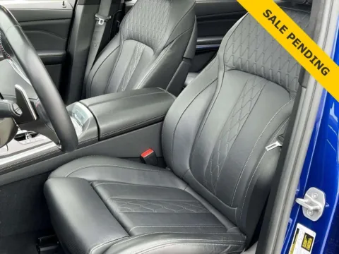 More photos of 2023 BMW X7 M60i at Noblesville Imports, IN