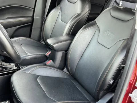 More photos of 2021 Jeep Compass Limited at Noblesville Imports, IN