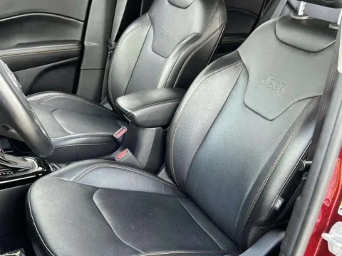 More photos of 2021 Jeep Compass Limited at Noblesville Imports, IN