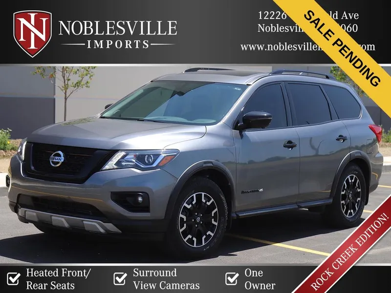 Used 2019 Nissan Pathfinder SL for sale in Noblesville, IN at