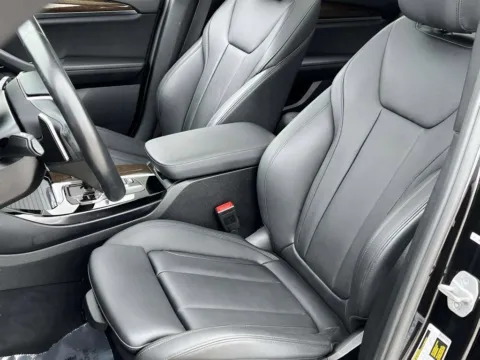 More photos of 2019 BMW X3 xDrive30i at Noblesville Imports, IN