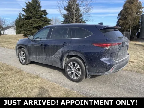 Another view of 2020 Toyota Highlander XLE for sale in Noblesville, IN at Noblesville Imports