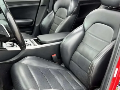 More photos of 2018 Kia Stinger GT2 at Noblesville Imports, IN