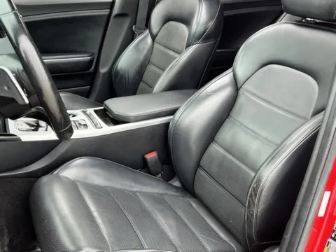 More photos of 2018 Kia Stinger GT2 at Noblesville Imports, IN