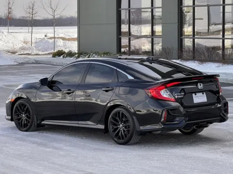 More photos of 2020 Honda Civic Si Sedan Si at Noblesville Imports, IN