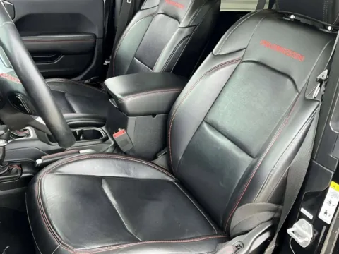 More photos of 2019 Jeep Wrangler Rubicon at Noblesville Imports, IN