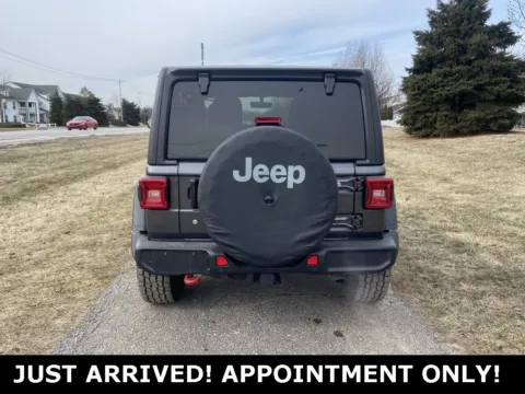 More photos of 2018 Jeep Wrangler Rubicon at Noblesville Imports, IN