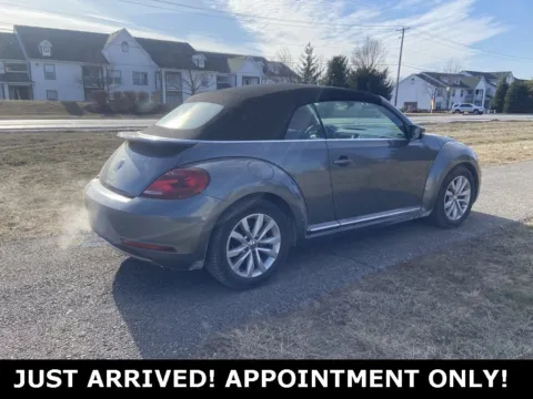 More photos of 2017 Volkswagen Beetle Convertible 1.8T Classic at Noblesville Imports, IN