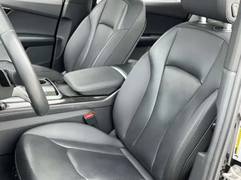 More photos of 2021 Audi Q7 55 Prestige at Noblesville Imports, IN