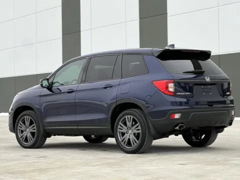 More photos of 2021 Honda Passport EX-L at Noblesville Imports, IN