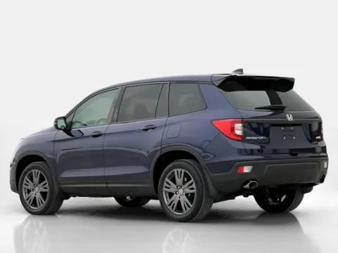 More photos of 2021 Honda Passport EX-L at Noblesville Imports, IN
