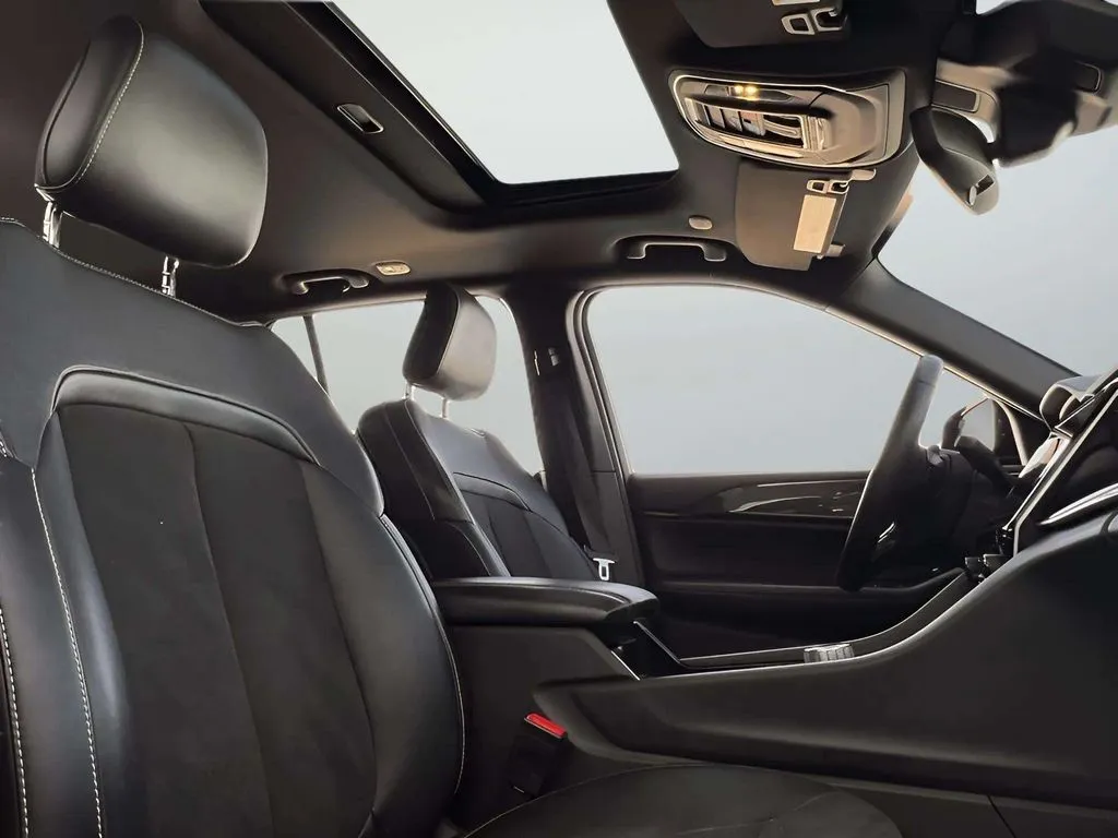 2022 Jeep Grand Cherokee Altitude - Photo 22
