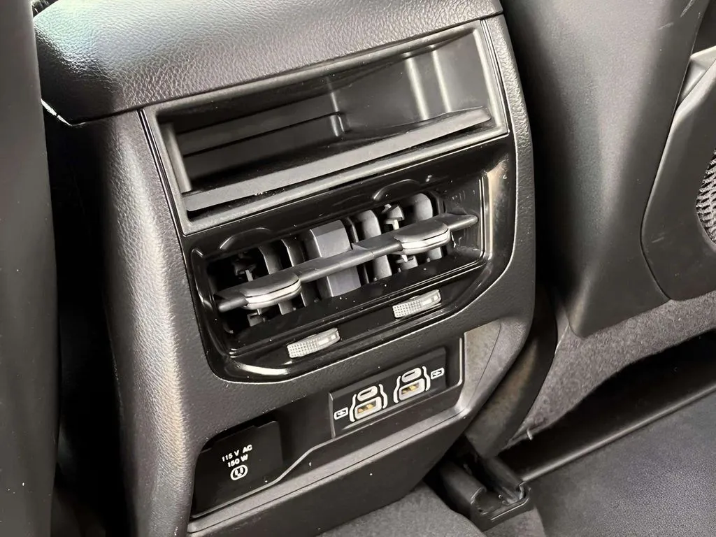2022 Jeep Grand Cherokee Altitude - Photo 18