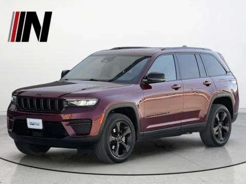 Red 2022 Jeep Grand Cherokee Altitude for sale in Noblesville, IN