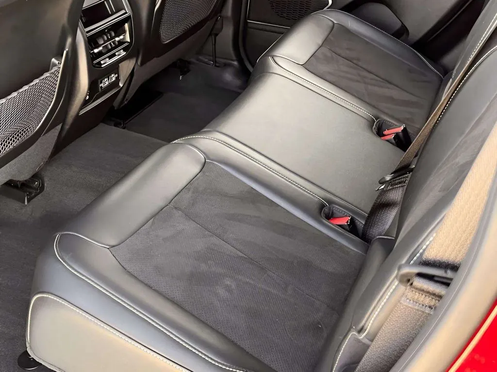 2022 Jeep Grand Cherokee Altitude - Photo 19