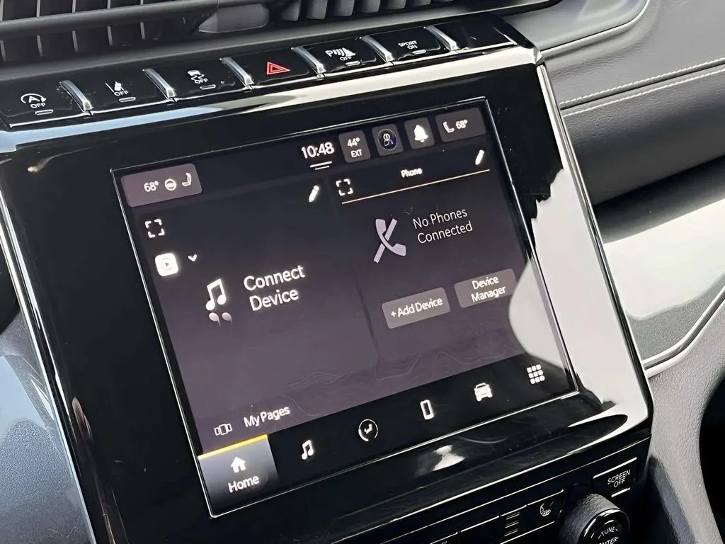 2022 Jeep Grand Cherokee Altitude - Photo 27