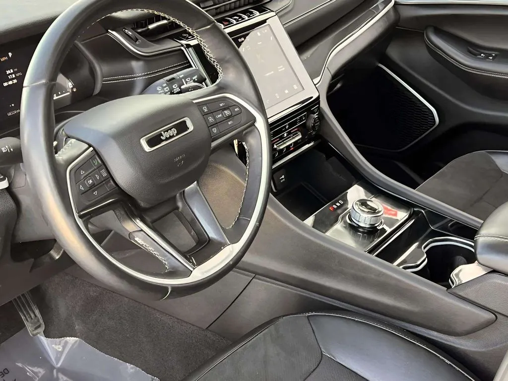 2022 Jeep Grand Cherokee Altitude - Photo 14