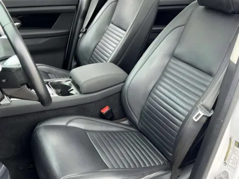 More photos of 2020 Land Rover Discovery Sport S at Noblesville Imports, IN