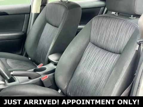 More photos of 2019 Nissan Sentra SV at Noblesville Imports, IN