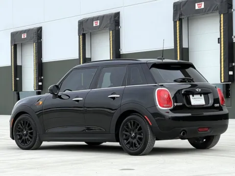 More photos of 2016 MINI Cooper Hardtop 4 Door at Noblesville Imports, IN