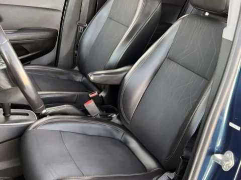 More photos of 2019 Chevrolet Trax LT at Noblesville Imports, IN