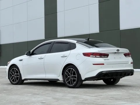 More photos of 2020 Kia Optima SE at Noblesville Imports, IN