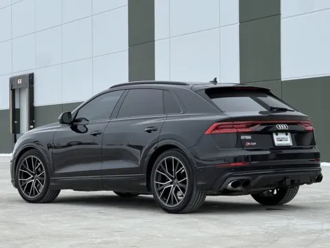 More photos of 2021 Audi SQ8 Premium Plus at Noblesville Imports, IN