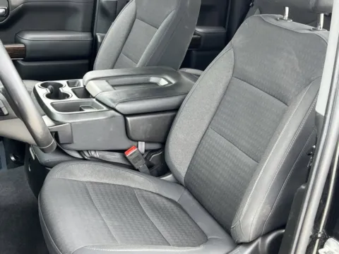 More photos of 2020 GMC Sierra 1500 Elevation at Noblesville Imports, IN