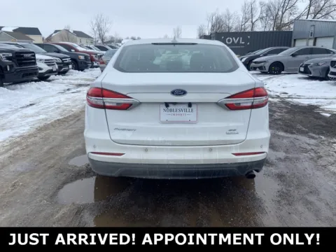 More photos of 2019 Ford Fusion SE at Noblesville Imports, IN