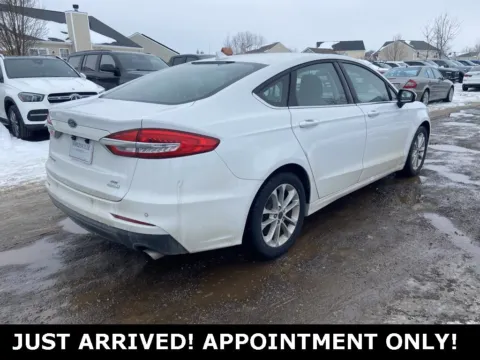 More photos of 2019 Ford Fusion SE at Noblesville Imports, IN